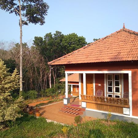 Вилла Tranquil Farms Manimala Экстерьер фото